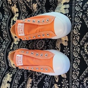 Converse no lace shoes